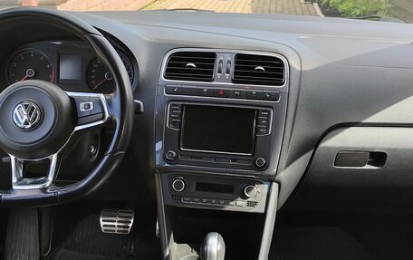 Volkswagen Polo VI (EU Market), 2018 год, 1 300 000 рублей, 6 фотография