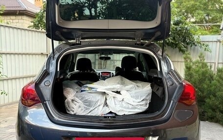 Opel Astra J, 2011 год, 830 000 рублей, 6 фотография