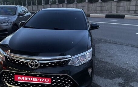 Toyota Camry, 2015 год, 1 650 000 рублей, 2 фотография