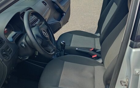 Volkswagen Polo VI (EU Market), 2012 год, 530 000 рублей, 14 фотография