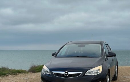 Opel Astra J, 2011 год, 1 000 000 рублей, 14 фотография