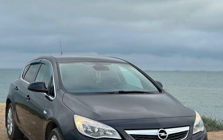 Opel Astra J, 2011 год, 1 000 000 рублей, 15 фотография