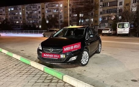 Opel Astra J, 2011 год, 1 000 000 рублей, 18 фотография