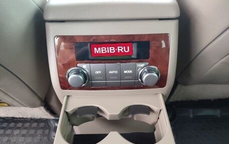 Toyota Highlander III, 2011 год, 2 095 000 рублей, 13 фотография