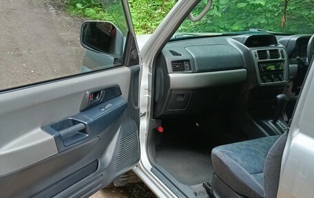Mitsubishi Pajero iO, 2001 год, 800 000 рублей, 12 фотография