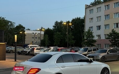 Mercedes-Benz E-Класс, 2017 год, 2 900 000 рублей, 7 фотография