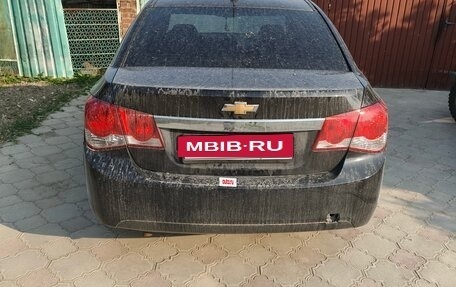 Chevrolet Cruze II, 2010 год, 505 000 рублей, 9 фотография