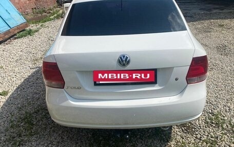 Volkswagen Polo VI (EU Market), 2013 год, 800 000 рублей, 3 фотография