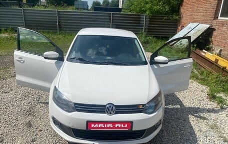 Volkswagen Polo VI (EU Market), 2013 год, 800 000 рублей, 5 фотография
