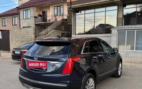 Cadillac XT5 I рестайлинг, 2019 год, 3 100 000 рублей, 4 фотография