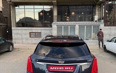 Cadillac XT5 I рестайлинг, 2019 год, 3 100 000 рублей, 5 фотография