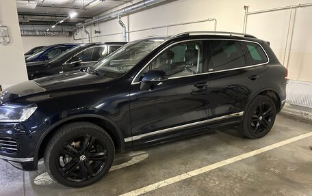Volkswagen Touareg III, 2017 год, 3 650 000 рублей, 11 фотография