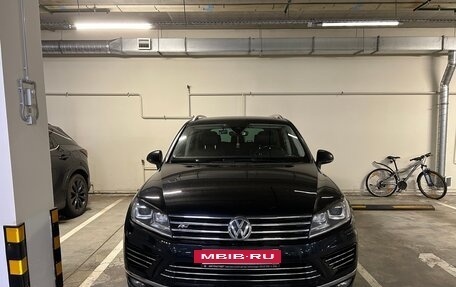Volkswagen Touareg III, 2017 год, 3 650 000 рублей, 10 фотография