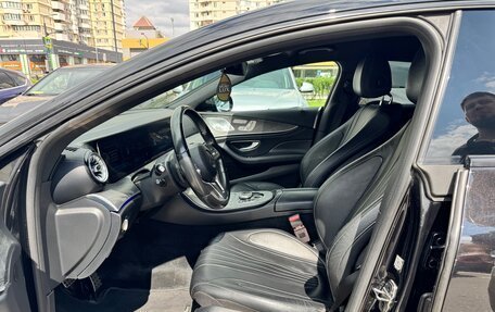 Mercedes-Benz CLS, 2018 год, 4 300 000 рублей, 26 фотография