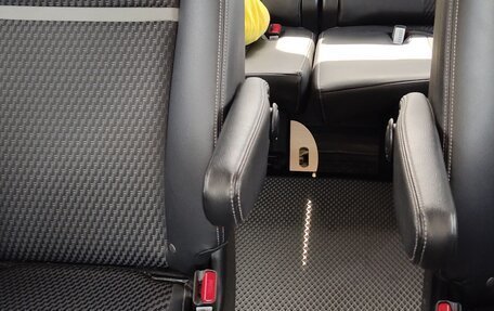Honda Stepwgn IV, 2015 год, 2 100 000 рублей, 13 фотография