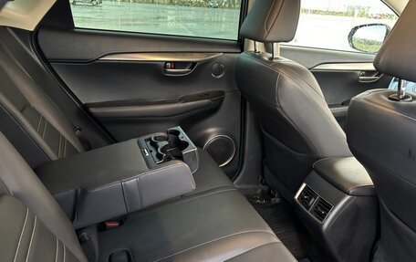 Lexus NX I, 2016 год, 2 590 000 рублей, 16 фотография