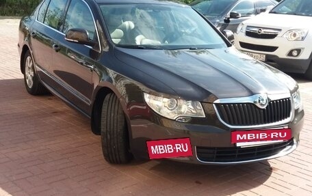 Skoda Superb III рестайлинг, 2012 год, 2 999 999 рублей, 3 фотография