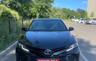 Toyota Camry, 2019 год, 2 800 000 рублей, 1 фотография