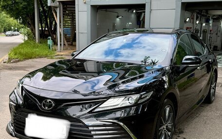 Toyota Camry, 2023 год, 3 800 000 рублей, 4 фотография