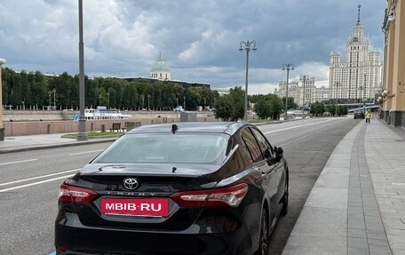 Toyota Camry, 2023 год, 3 800 000 рублей, 15 фотография