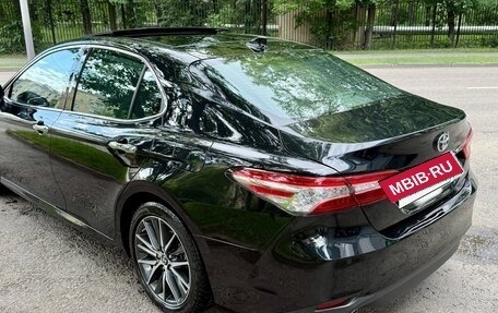 Toyota Camry, 2023 год, 3 800 000 рублей, 8 фотография