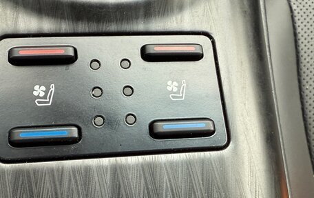 Toyota Camry, 2023 год, 3 800 000 рублей, 20 фотография