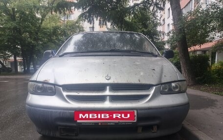 Dodge Caravan III, 2000 год, 150 000 рублей, 3 фотография
