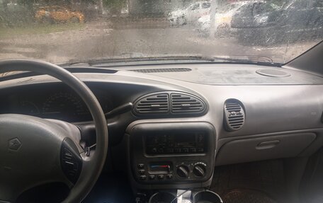 Dodge Caravan III, 2000 год, 150 000 рублей, 11 фотография