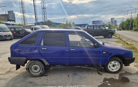 ИЖ 2126 «Ода», 2001 год, 65 000 рублей, 4 фотография