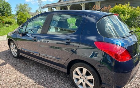 Peugeot 308 II, 2011 год, 549 000 рублей, 4 фотография