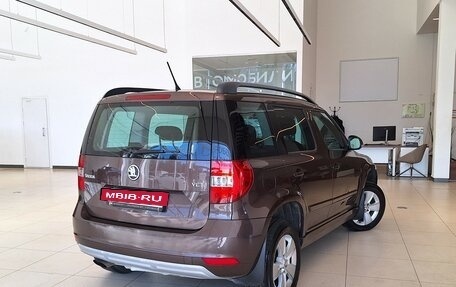 Skoda Yeti I рестайлинг, 2014 год, 999 000 рублей, 7 фотография