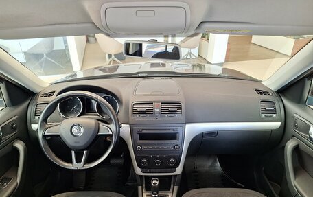 Skoda Yeti I рестайлинг, 2014 год, 999 000 рублей, 17 фотография
