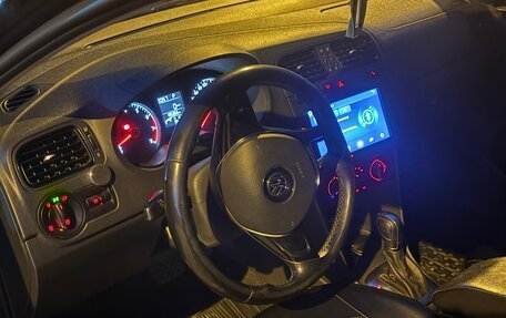 Volkswagen Polo VI (EU Market), 2015 год, 1 150 000 рублей, 16 фотография