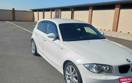 BMW 1 серия, 2008 год, 1 350 000 рублей, 2 фотография