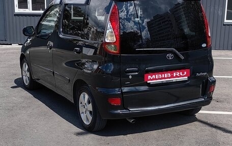 Toyota FunCargo, 2003 год, 700 000 рублей, 3 фотография
