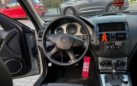 Mercedes-Benz C-Класс, 2007 год, 1 250 000 рублей, 13 фотография