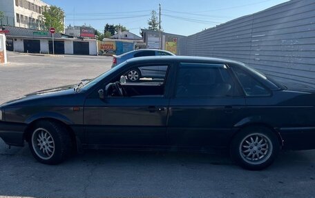 Volkswagen Passat B3, 1993 год, 300 000 рублей, 4 фотография