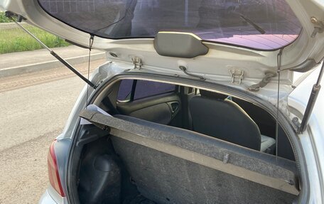 Toyota Vitz, 1999 год, 355 000 рублей, 5 фотография