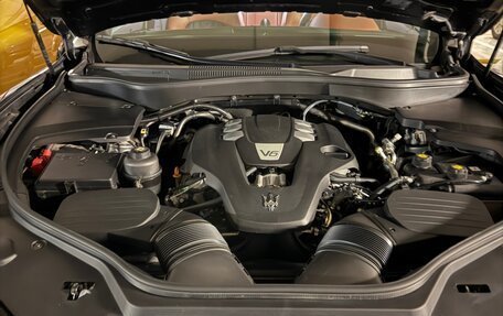 Maserati Levante I, 2017 год, 4 050 000 рублей, 11 фотография