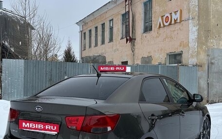KIA Cerato III, 2010 год, 830 000 рублей, 3 фотография