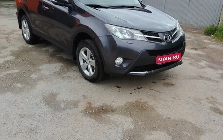 Toyota RAV4, 2013 год, 1 960 000 рублей, 3 фотография