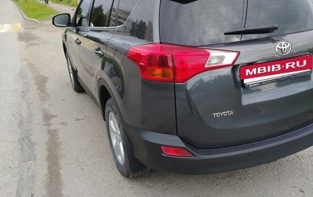 Toyota RAV4, 2013 год, 1 960 000 рублей, 13 фотография