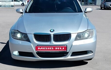 BMW 3 серия, 2008 год, 750 000 рублей, 14 фотография
