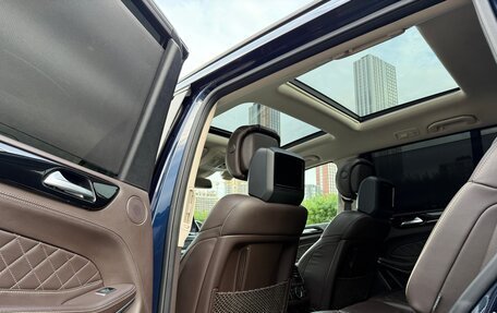 Mercedes-Benz GLS, 2016 год, 3 250 000 рублей, 10 фотография