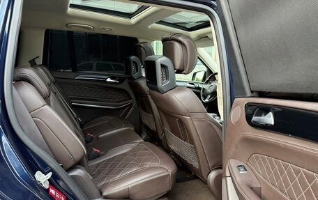 Mercedes-Benz GLS, 2016 год, 3 250 000 рублей, 9 фотография
