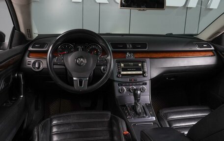 Volkswagen Passat CC I рестайлинг, 2013 год, 1 399 000 рублей, 6 фотография