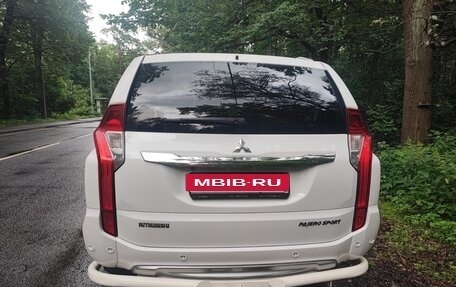 Mitsubishi Pajero Sport III рестайлинг, 2019 год, 3 500 000 рублей, 10 фотография
