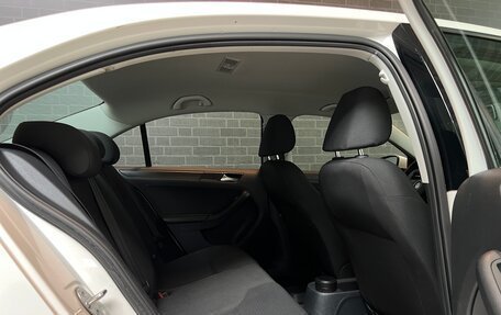 Volkswagen Jetta VI, 2015 год, 1 341 000 рублей, 11 фотография
