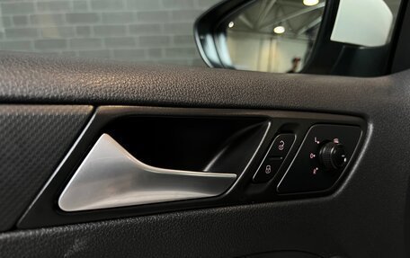 Volkswagen Jetta VI, 2015 год, 1 341 000 рублей, 16 фотография