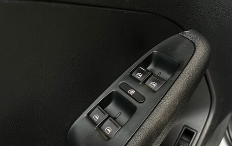 Volkswagen Jetta VI, 2015 год, 1 341 000 рублей, 15 фотография